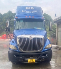 Bán xe đầu kéo maxxforce nhập khẩu 2017