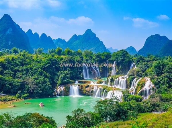 ~/Img/2025/10/scenic-wonders-on-a-ha-giang-to-ban-gioc-tour-02.jpg