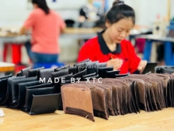 Sản xuất quà tặng đồ da theo yêu cầu – có vat