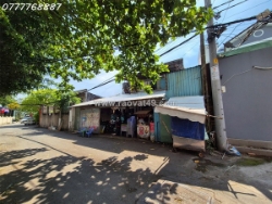 Hàng đầu tư rẻ 30% nhà cấp 4 210m2 đất, đường 12m gần ubnd tp thủ đức