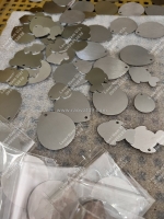 Nhận gia công cắt – khắc laser phôi pet theo yêu cầu - giá tận xưởng