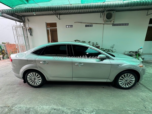 ~/Img/2026/2/chinh-chu-ban-ford-mondeo-2012-sedan-hang-d-rong-rai-may-em-gia-tot-02.jpg