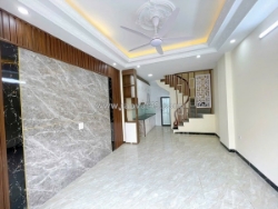 Chính chủ cần bán nhà phố đường đê mới thôn phượng nghĩa xã phụng châu quận