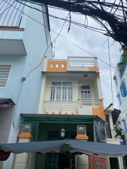 Nhà hẻm ôtô đỗ cửa, 2 tầng còn mới, 69m2 thổ cư rộng rãi quận 8