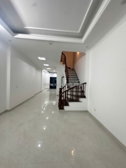 Siêu hiếm  – ngọc hồi – thanh trì  59m² x 5 tầng thang máy, ô tô vào nhà, giá