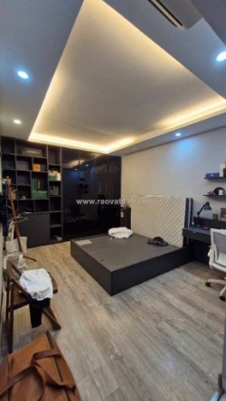 Bán nhà gia quất long biên, oto, ngõ thông,ô chờ thang máy,dân xây,45m