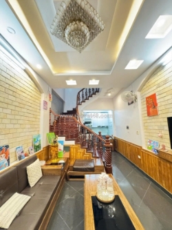 Bán nhà hàng bạc, 86m2, 6 tầng, mặt tiền 4.2m, 59.5 tỷ, ngõ rộng thoáng, kinh