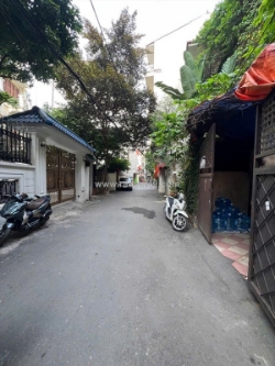 Bán nhà phân lô lê trọng tấn - sổ đỏ nở hậu 70m x 4 tầng gia đình tự xây giá