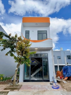 Nhà gác lửng – mới – đẹp – 90m².