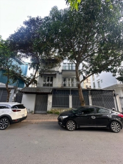 🔅 biệt thự kđt mới dịch vọng, mặt phố thọ tháp 9m2 4t mt 14m, chỉ 92.5 tỷ 🔅