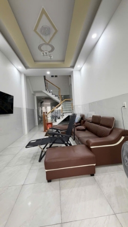 Gấp bán đ số 3 bhh gần aeon tân phú hẻm 6m gần mặt tiền 83m2 nhỉnh 5 tỷ