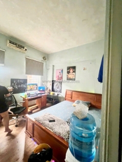 Bán nhà mặt phố đường thành, 215m2, mặt tiền 5.5m, 194 tỷ, đường 2 chiều, vỉa