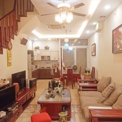 Bán nhà ngô thì nhậm, 66m2, 4 tầng, mặt tiền 4.2m, 16 tỷ, ngõ xe máy quay đầu,