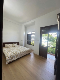 Bán nhà 3 tầng đường lương khánh thiện - gần biển