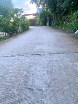 Cần bán 142m2 đất thổ cư hẻm thông xe hơi