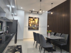 ► lô góc sát ô tô gần nguyễn hoàng, 55m2, 3 mê mới tinh, 3pn khép kín. dòng