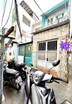 Bán nhanh nhà- 34m2 chỉ 2.9t- căn góc 2 mt- đ.xóm chiếu- lưu thông tôn đản-