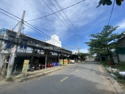 Cần bán 308m2 7 căn nhà 1 tấm mt đường khuất văn bức