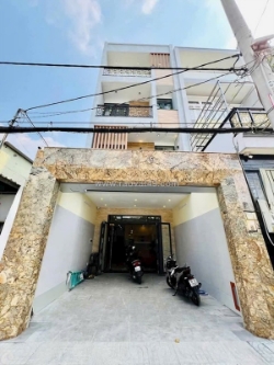 Giảm sâu 600 triệu – siêu phẩm thang máy mặt tiền hiệp thành – q12