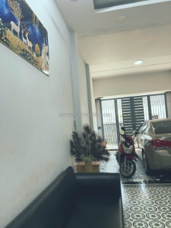 Nhà mặt tiền đường 2 tăng nhơn phú a, 50m, 3 tầng