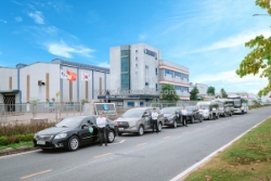 Dịch vụ doanh nghiệp cho thuê xe ô tô có lái - lexico