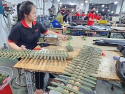 Trường chinh chuyên sản xuất thời trang đồ da