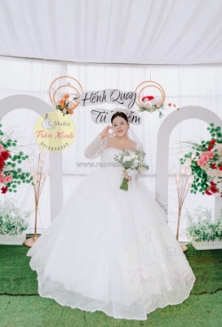 Váy cưới bigsize – càng thử càng thích