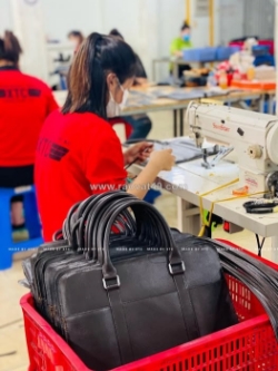 Xưởng gia công đồ da cho local brand – nhận triển khai đủ mẫu theo yêu cầu