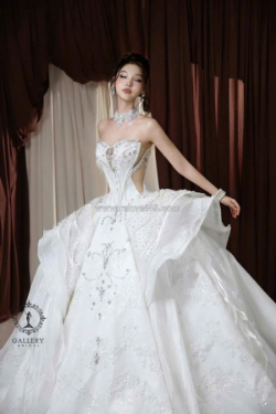 Chiếc váy cưới đẹp lộng lẫy và kiêu sa, dịch vụ cưới trọn gói giá rẻ tại hcm