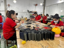 Ví bóp đồ da phụ kiện không bao giờ lỗi thời